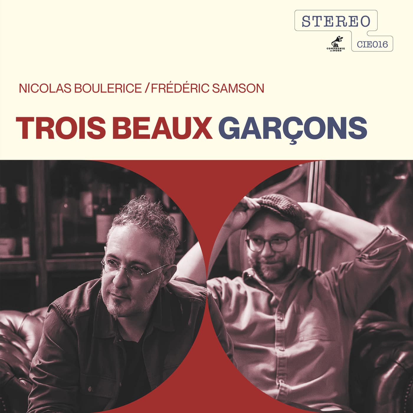 Trois beaux garçons - Nicolas Boulerice La couverture de Trois beaux garçons - Nicolas Boulerice de Frederick Samon présente Nicolas Boulerice, créant une esthétique traditionnelle cool.